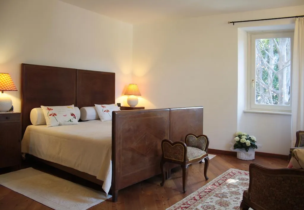 Bed & Breakfast Antico Glicine B&B Maslianico