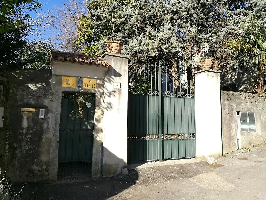 Antico Glicine B&B Maslianico Bed & Breakfast